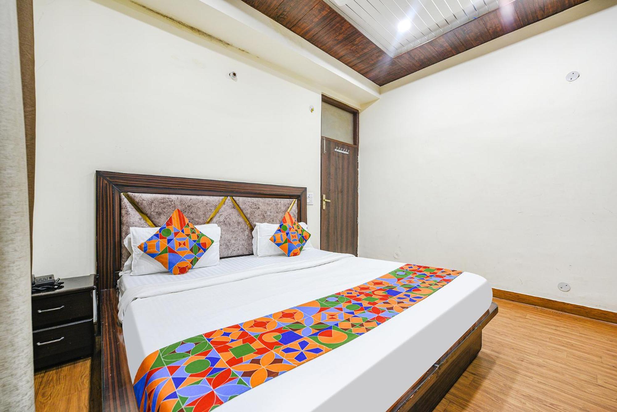 Fabhotel Royal Inn Chandīgarh Eksteriør bilde