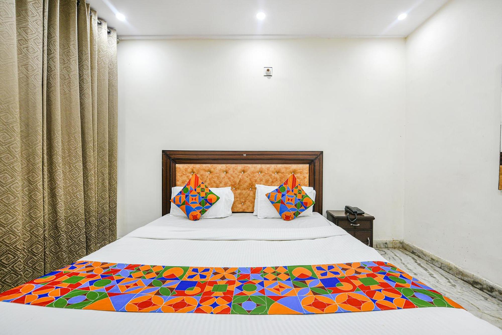 Fabhotel Royal Inn Chandīgarh Eksteriør bilde